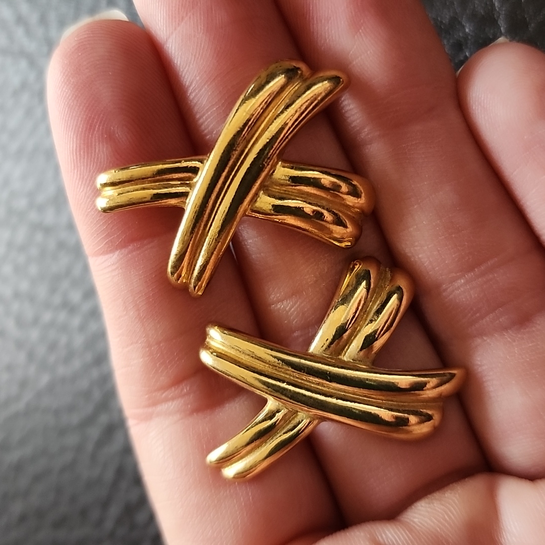 Vtg Earrings